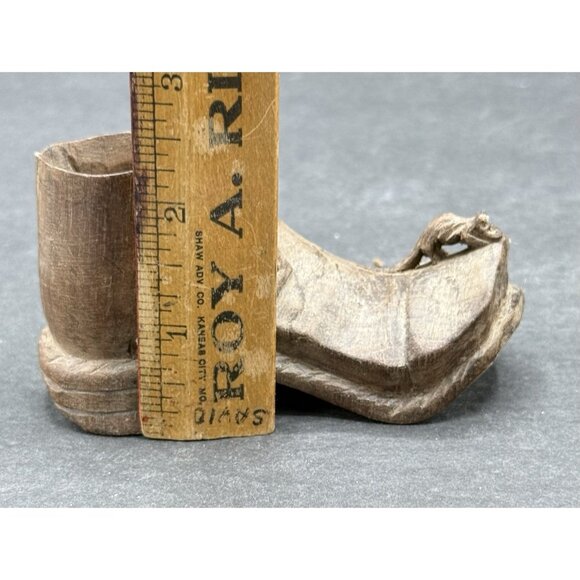 Vintage Hand Carved Wooden Shoe W/Mouse On Toe Primitive Folk Art Solid - Picture 9 of 11